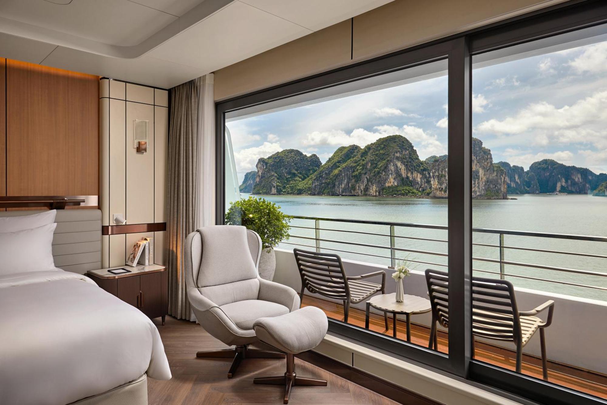Grand Pioneers Halong Bay Cruise 1 Hotel Ha Long Exterior photo